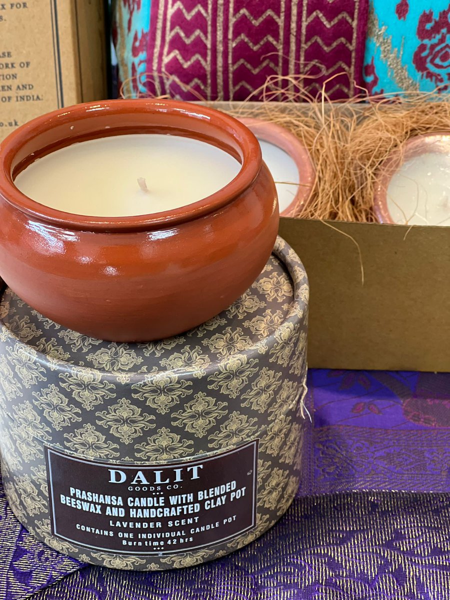FTSIpswich's tweet photo. Diwali, the Festival of Lights, is coming soon!  

Get ready with beautiful candles &amp; holders from Dalit Goods who give fairly paid work in safe conditions to the Dalit people, the poorest &amp; most disadvantaged in Indian society

#diwali #choosefairtrade https://t.co/Whyo4Y3nDI