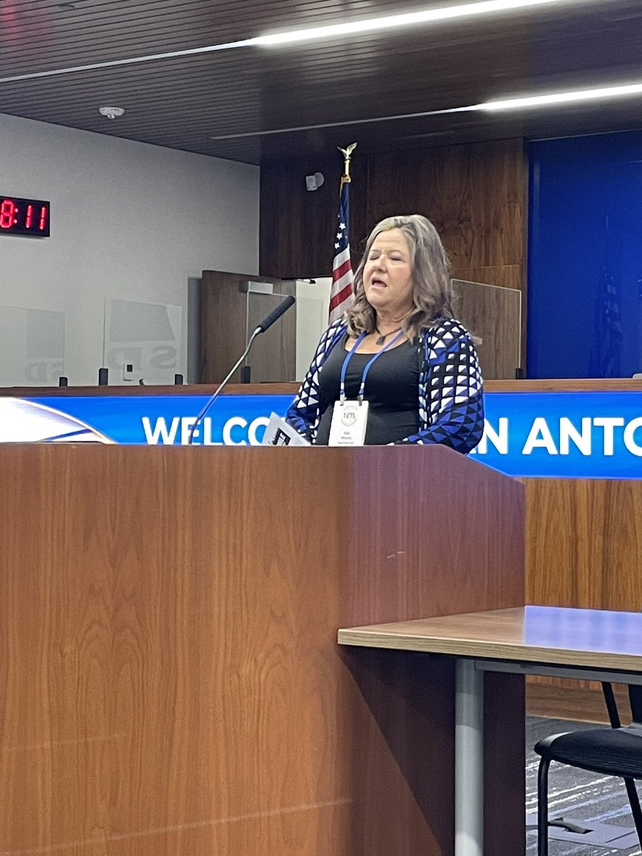 techiequeen's tweet image. @KariMur51167405 kicking off #TETL2022!