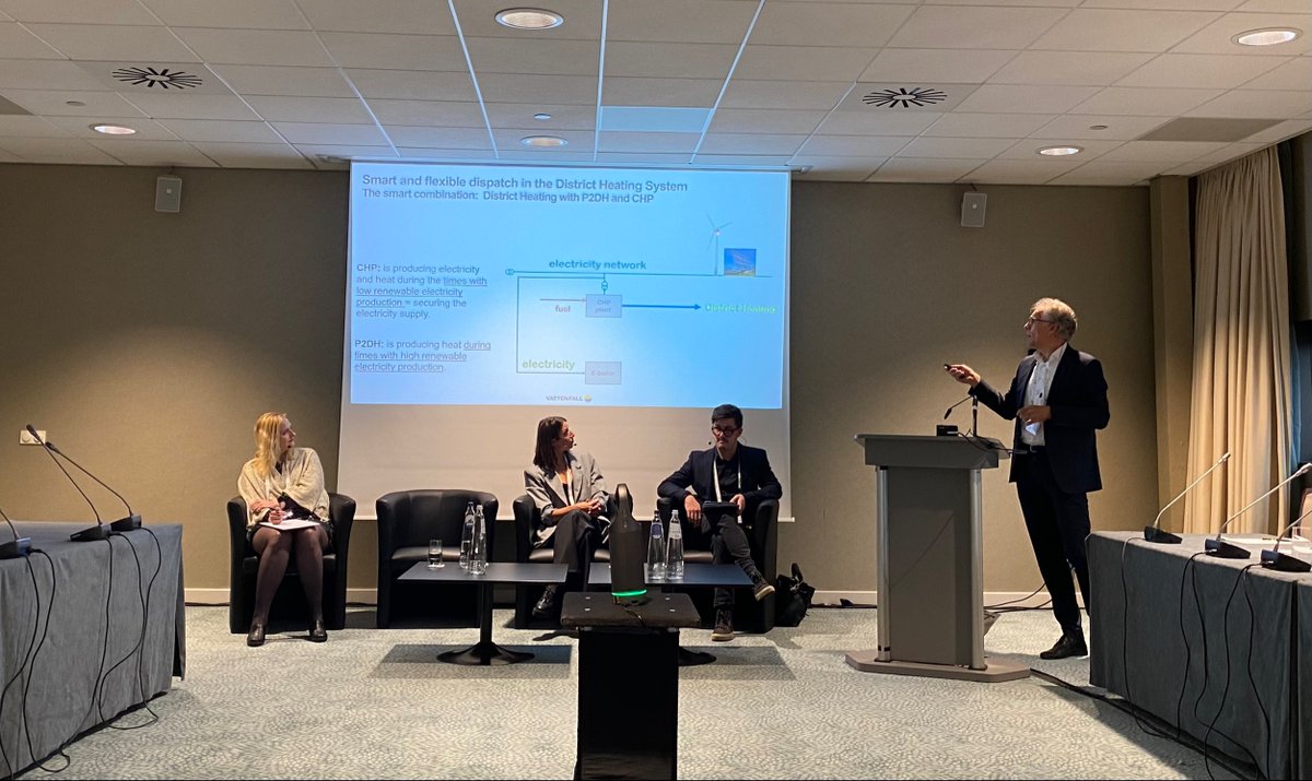 SolarPowerEU's tweet photo. “CHP &amp; district heating is not a competition to #solar power and wind, there is a synergy there... it is important for cities that we have a security of supply.” 

- Andreas Schnauß from @VattenfallBXL at #RESource2022 

#HeatRight https://t.co/UQpRo9LF9M