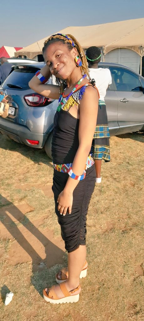 tjubiegirl's tweet photo. #zuluandyellow #touchlinetruth #pedigirls #zulugirls
My heritage My Pride https://t.co/zcfKVRJezZ