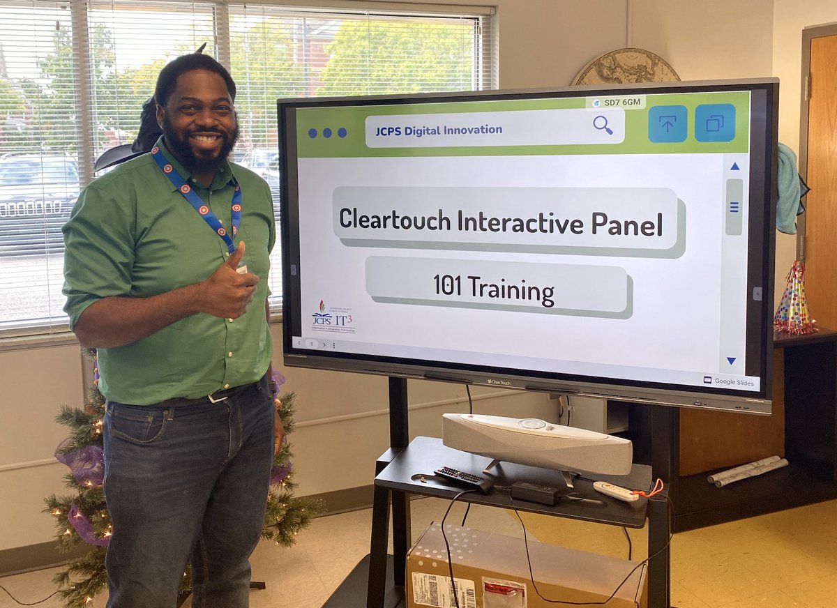 JCPSDigIn's tweet photo. .@MisterBaconSays is ready to lead BIG with @GetClearTouch in @JCPSKY! 

#JCPSDigIn https://t.co/AY3jJoZdAF