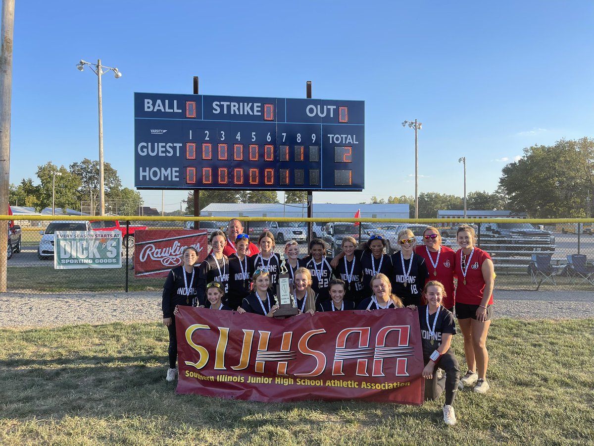 niclynn4's tweet photo. 2022 Class M State Champs!!!!!!❤️🖤🤍 What a Year! https://t.co/aKVuKWyJ3C