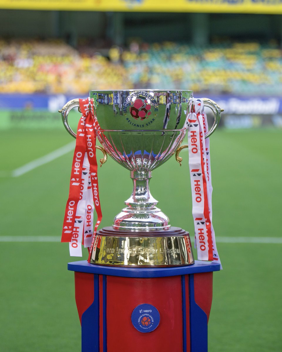 IndSuperLeague's tweet photo. The Path to Glory Begins!!! 🏆

#KBFCEBFC #HeroISL
#LetsFootball #KeralaBlasters #EastBengalFC https://t.co/gzwMCVnCpM