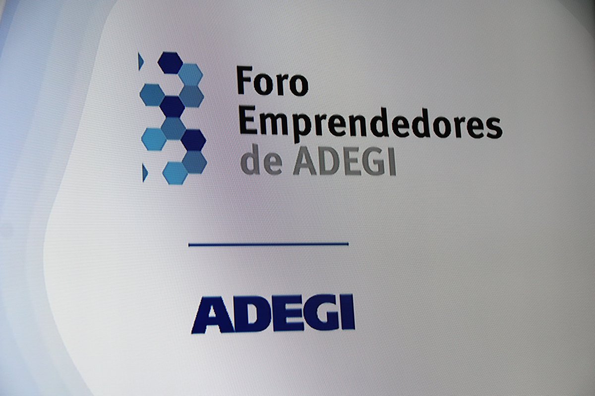 👩‍💻#ForoEmprendedores de @adegi hoy. La actividad emprendedora es un activo de nuestra sociedad que debemos preservar y alentar en el camino hacia una #economía fuerte, que nos permita garantizar nuestro #bienestar futuro. 
Zorionak 10 urte betetzeagatik saritutako enpresei!