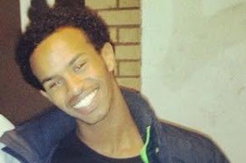 WalesOnline's tweet photo. Mohamud Hassan 'may have collapsed in police van', coroner told
The focus of his upcoming inquest has moved towards police 'care' of Mr Hassan, his family's lawyer has said
https://t.co/KCQLOuX5jK https://t.co/5yZ4bpa1KJ