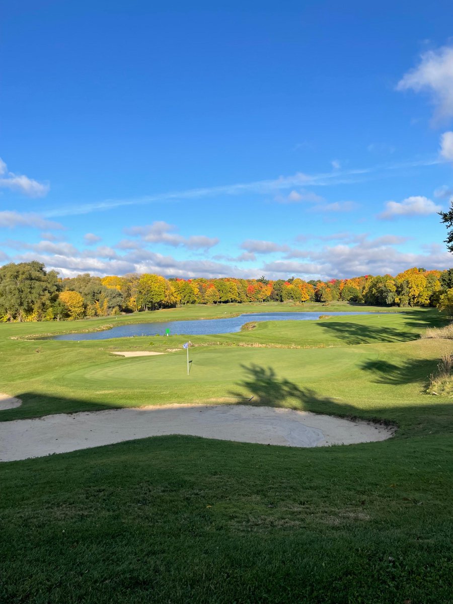 Updated views from the clubhouse. 🍁 ⛳️ 

Book your round today!