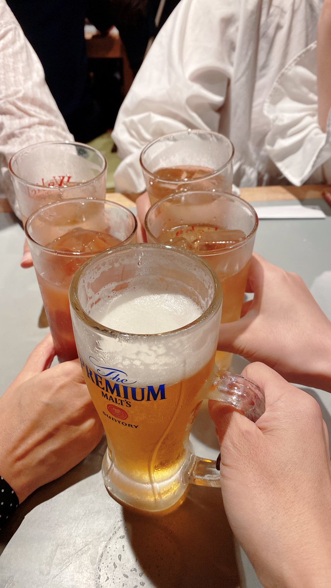 roro_wifi's tweet photo. perfumenいっぱい踊ってくれてありがとう
かんぱーーーーーーい🍻🍻🍻
#OAD
#perfumen https://t.co/h3lzbx6VNx