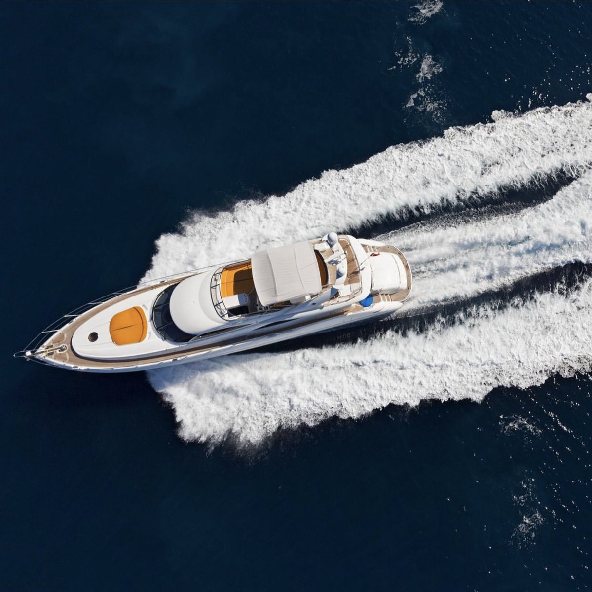FlyBeth_'s tweet photo. Weekends are for cruises ๐ฅ๏ธ .
Set your weekend on the right tone, book a yacht ๐ฅ๏ธ with the FlyBeth Cruise designed for right Weekend Cruise you desire.
Send us a DM.
Pic: @escapelux
#yacthlife #weekendvibes #boatcruise #travelagent #flybetter #flybeth https://t.co/w0rwv8mpai
