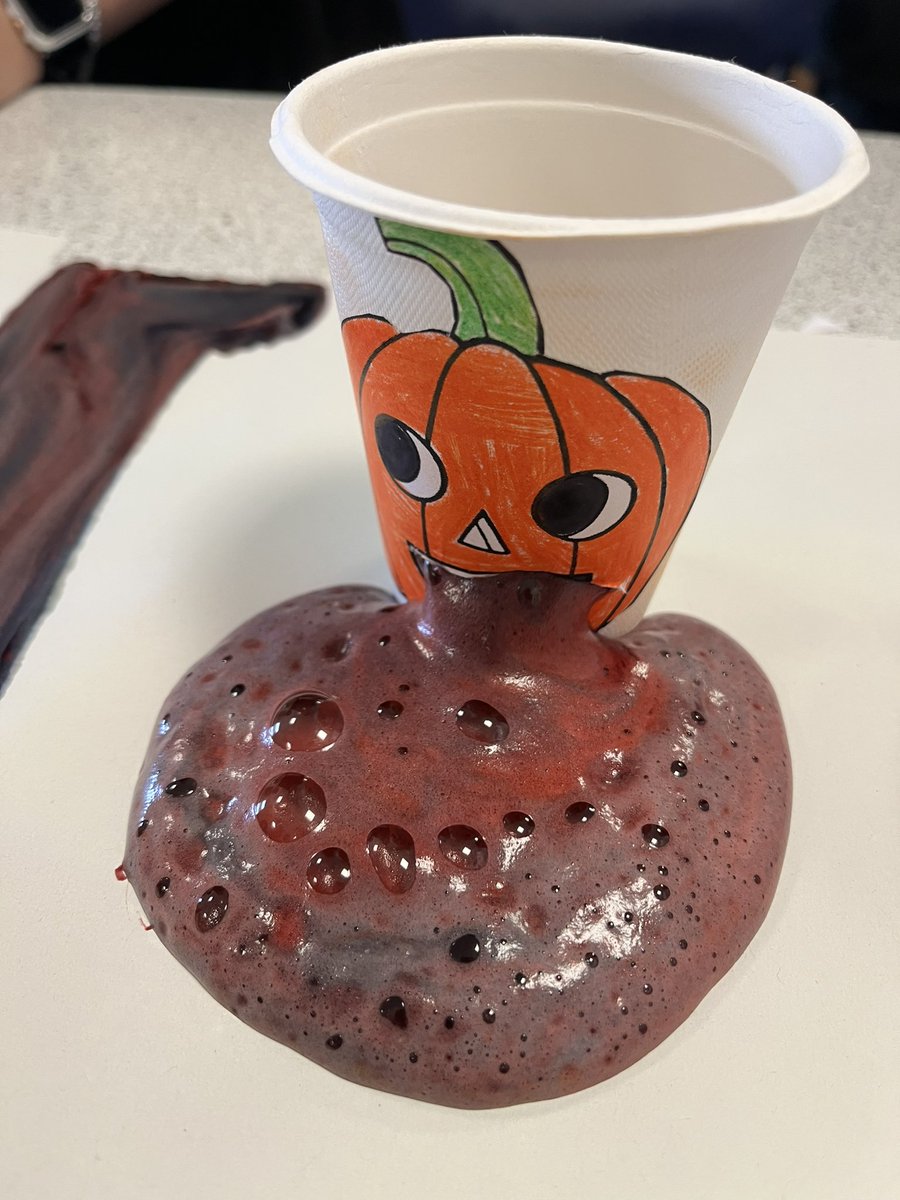 Messy fun in STEAM club 🎃👻🧪🤮 <a href="/BishySteam/">Mrs Wallace 🌈</a>
