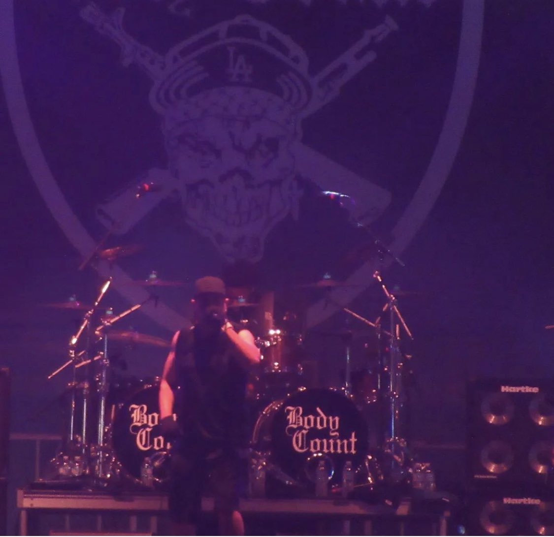 FINALLEVEL's tweet photo. Rappers wanna be RockStars now….. Been there, Done that, Got the Tee Shirt. @BodyCountBand been Killin shit for over 30 yrs.. #Metal 🤟🏽 https://t.co/KPHU1EiHNb