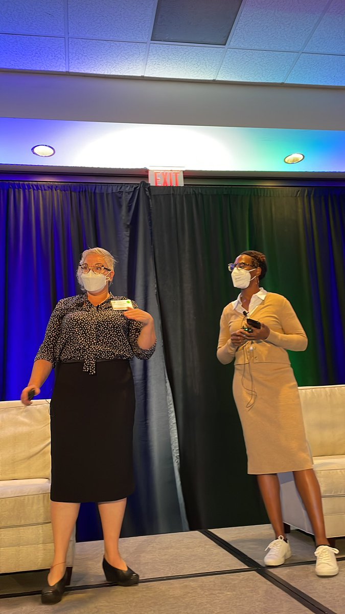 sarahholland54's tweet photo. #CatalystSummit22 a racial equity agenda for oral health. https://t.co/JcUf7WyKs7