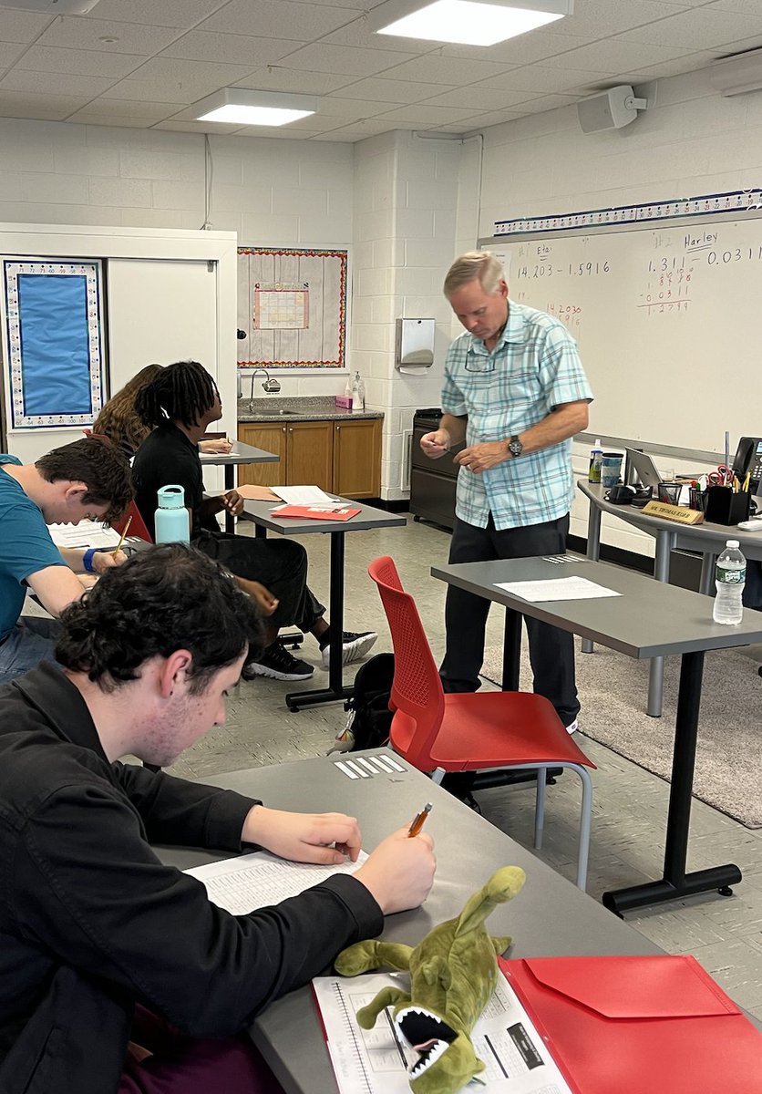 WinstonPrepLI's tweet photo. Time for class! #winstonprep #wpsli #classtime #teachdifferent #learndifferent #education #privateschool #longisland #adhd #dyslexia #autism https://t.co/1azm3M6XjM