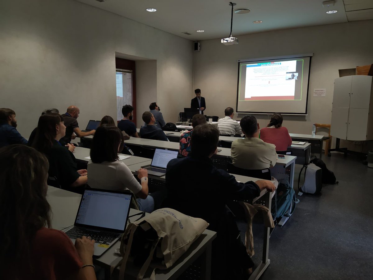 RN21 Midterm Conferences tweet media