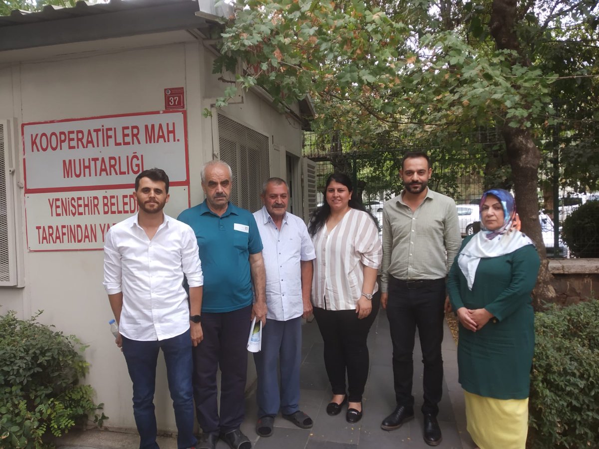 erdalakldz's tweet photo. Muhtar ziyaretlerimiz kapsamında bugün ilçemize bağlı Kooperatifler ve Aziziye Mahallesi muhtarlarını ziyaret ettik.

Mahallelerimizin sorunlarını dinleyerek, partimizin Yerel Yönetimler ve Şehircilik Eylem Planı hakkında kendilerine bilgi verdik.

@devapartisi https://t.co/z5v9E1RcY4