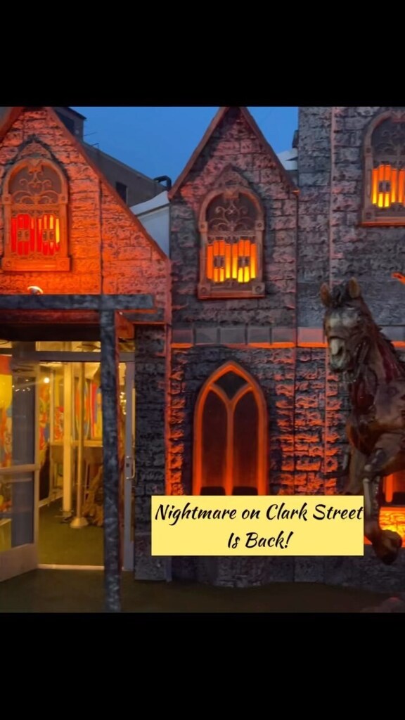 @nightmareonclarkstreet is back with the ultimate haunted house experience!  Halloween themed bites and cocktails and even a shot bar hidden within the haunted house! Just when you think it is ending it is not! This self guided tour offers many scary, tw… instagr.am/reel/Cjadv3mA9…