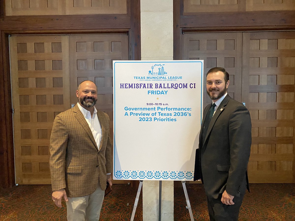 jeremybmazur's tweet image. Happening soon: @AJRodriguez2036 and @JohnHryhorchuk discuss @Texas2036 policy priorities for the #txlege at the #TMLAC2022. Expect workforce, #txed, #txwater, and #txenergy to be on the agenda.