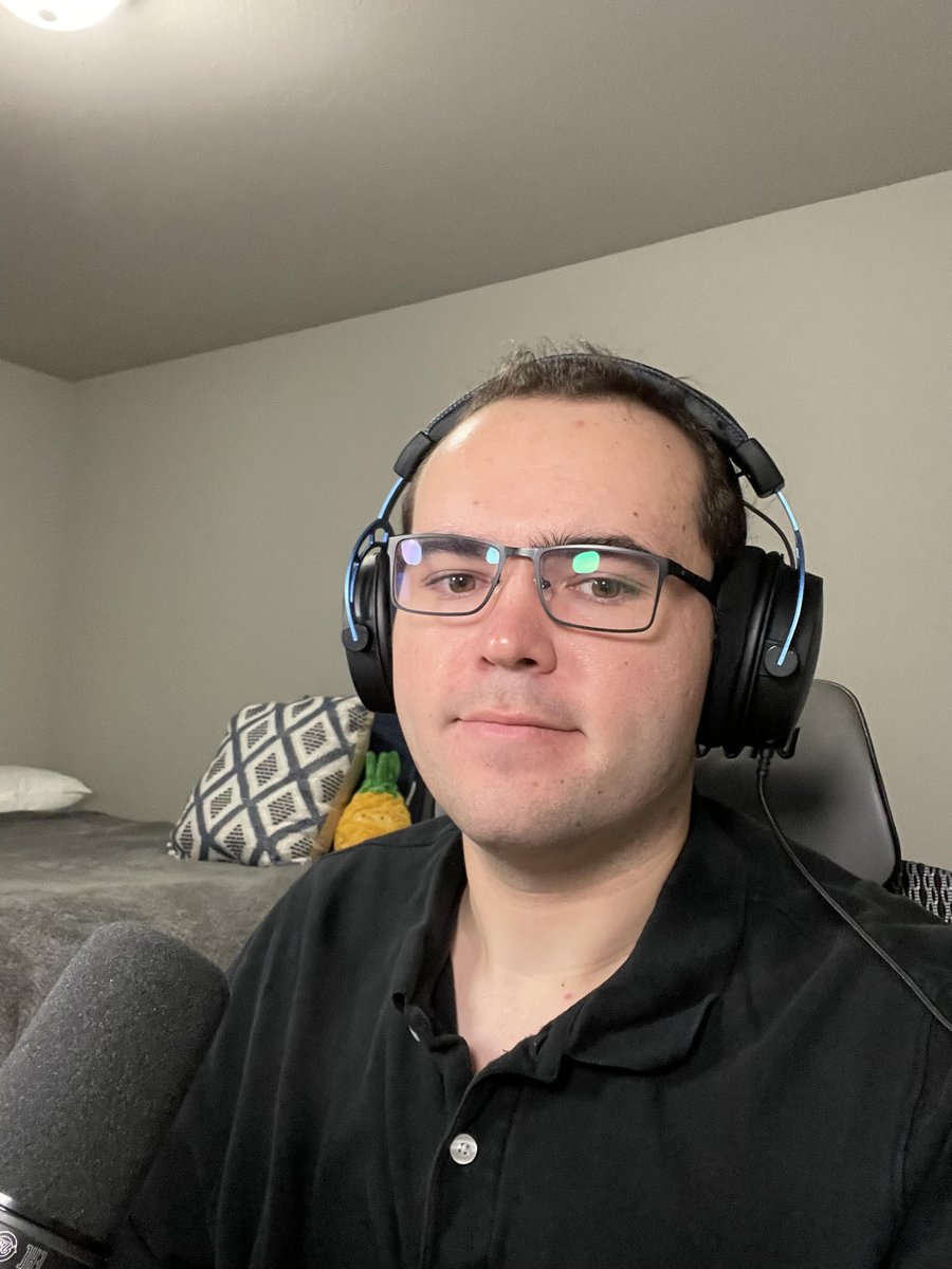 Retired Pineapple Philips tweet media