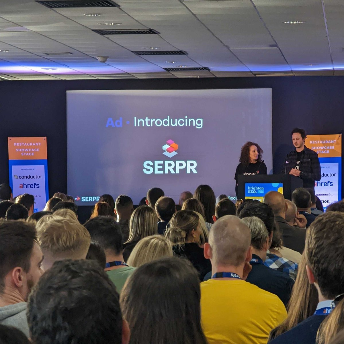 Found_Online's tweet photo. Cheering on Emily &amp; James (our friends from @Braidr_ai) as they present @serpr_ to everyone at @brightonseo 👏

We love supporting our @tomorrowgroupco sister agencies and @serpr_'s really cool!!! 🤩 

#seo #searchengineoptimization #digitmarketing #event #marketingagency https://t.co/iBC05YjZVs