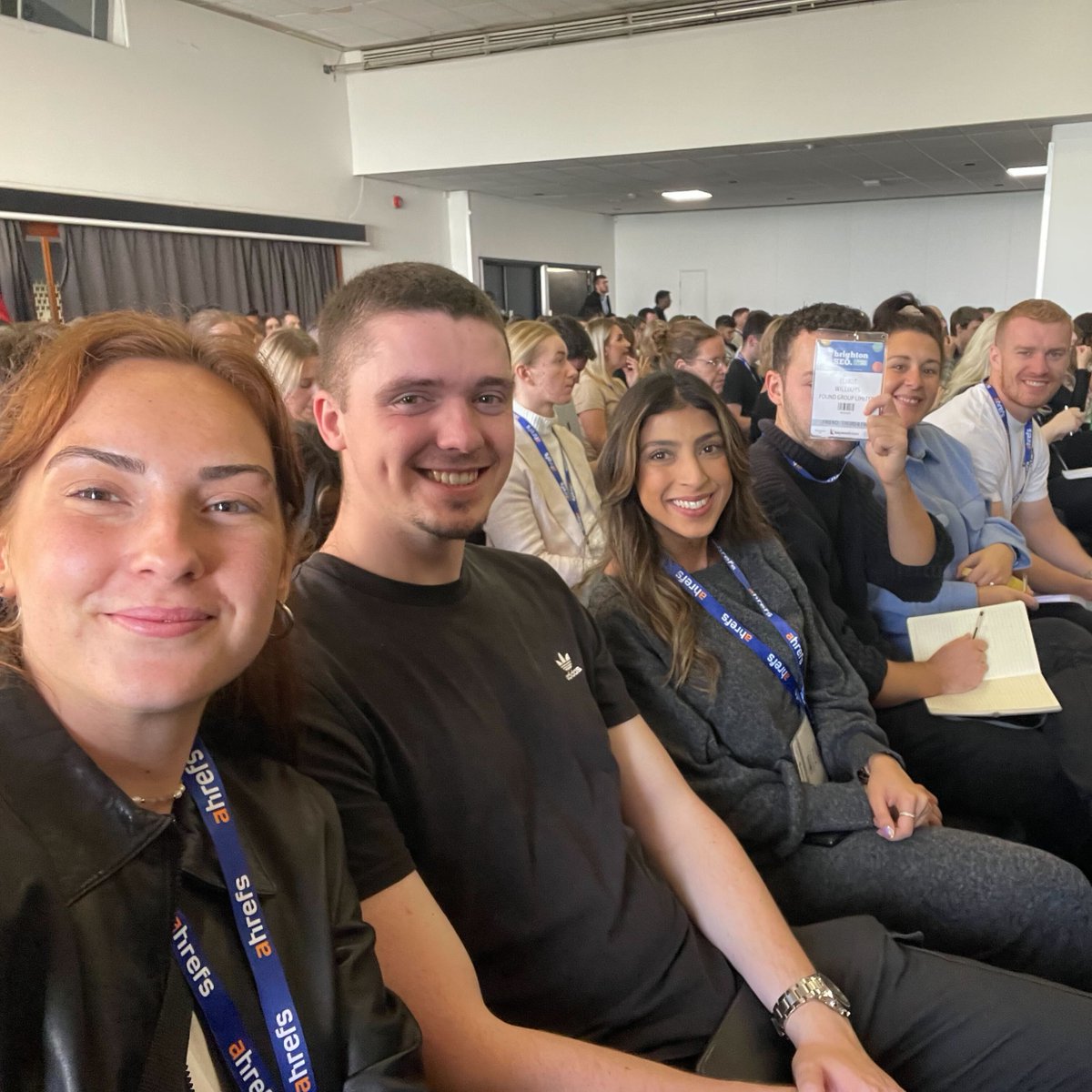 Found_Online's tweet photo. Cheering on Emily &amp; James (our friends from @Braidr_ai) as they present @serpr_ to everyone at @brightonseo 👏

We love supporting our @tomorrowgroupco sister agencies and @serpr_'s really cool!!! 🤩 

#seo #searchengineoptimization #digitmarketing #event #marketingagency https://t.co/iBC05YjZVs