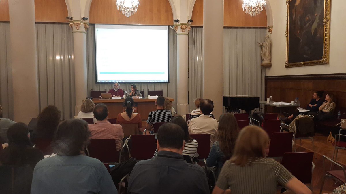 IRCVM's tweet photo. Ja hem fet la sessió 13 a l’Aula Capella, tractant GIS - Bases de dades, i a la Gabriel Oliver la Sessió 14 amb la Gamificació. #IICIRCVM https://t.co/ZY6LfaQNYD