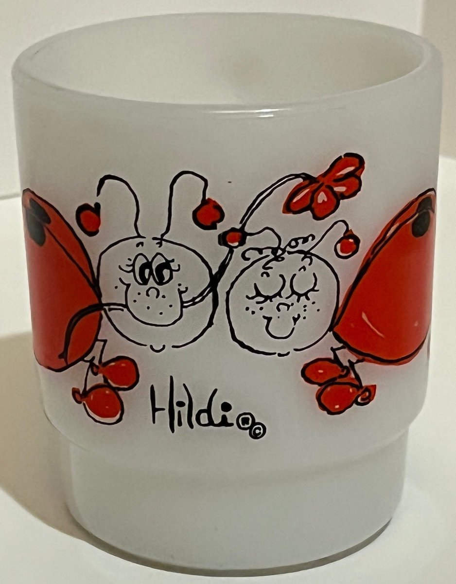 suchnsundries's tweet photo. Excited to share this item from my shop: Vintage Hildi Ladybug Milk Glass mug #vintage #hildi #collectable https://t.co/lw00LVnqkR https://t.co/vfRTVcqBKj