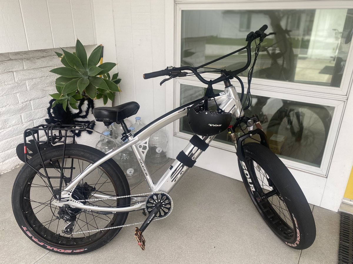 soulebikes's tweet photo. It’s the beginning of a Roll with Soul Weekend!  Get out there and ride! Don’t forget to share your ride with us @soulebikes https://t.co/jlbUtlwpF6
