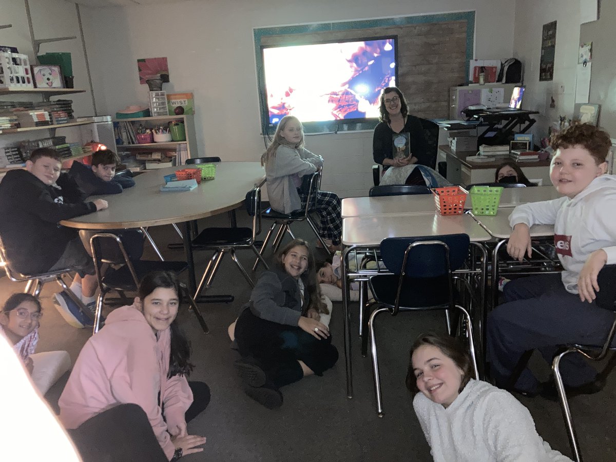 HMMSLightning's tweet photo. Scenes from #StopDropandRead! All middle schoolers either read a @LeslieConnor29 book on their own or attended a read aloud. The countdown is on for her author visit! https://t.co/kZB2IDefOu