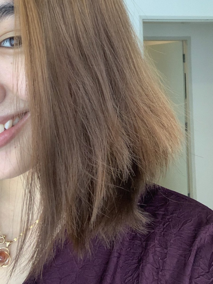 najihahshahrel's tweet photo. I nak share macam mana I deal dengan masalah rambut macam ni. 

TAK PERLU POTONG! 

Selamatkan lah rambut anda dengan cara-cara ini. https://t.co/jaXrf6aaZV