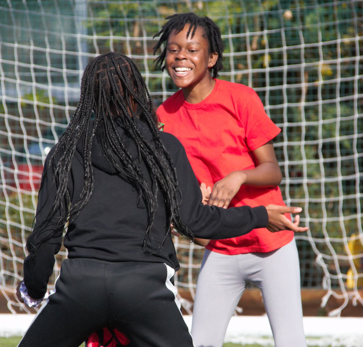 LPESSN's tweet photo. ⚽️ Our last day of 'Girls Sports Week' and we ended with a Football fun day. Over 200 girls playing football and having fun.
Thank you to leaders from @NDSouthwark for running the stations and to @CoLA_Southwark for hosting the day. #letgirlsplay 
@Jasmine_Ali @YouthSportTrust https://t.co/DYkwmMQTfO