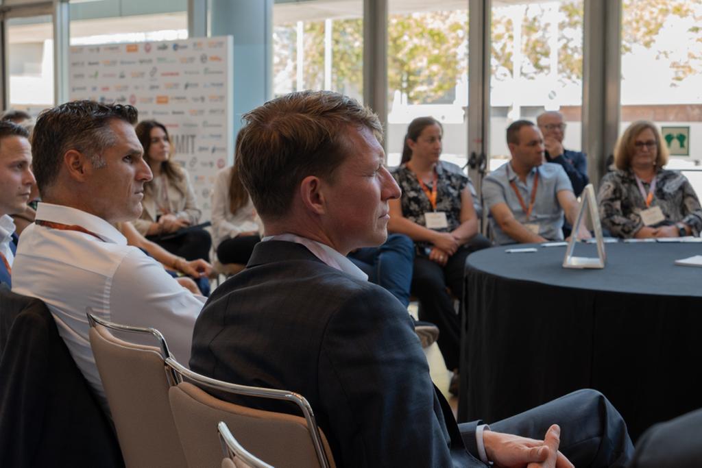 FeedinfoNews's tweet photo. Concerns about sustainability dominate any discussions of the long-term future of the industry. On Day 1 of the #FeedinfoSummit2022, attendees participated in roundtables encouraging in-depth discussion of issues such as land-use change and deforestation, nitrogen pollution etc. https://t.co/RXzT9MGlDh