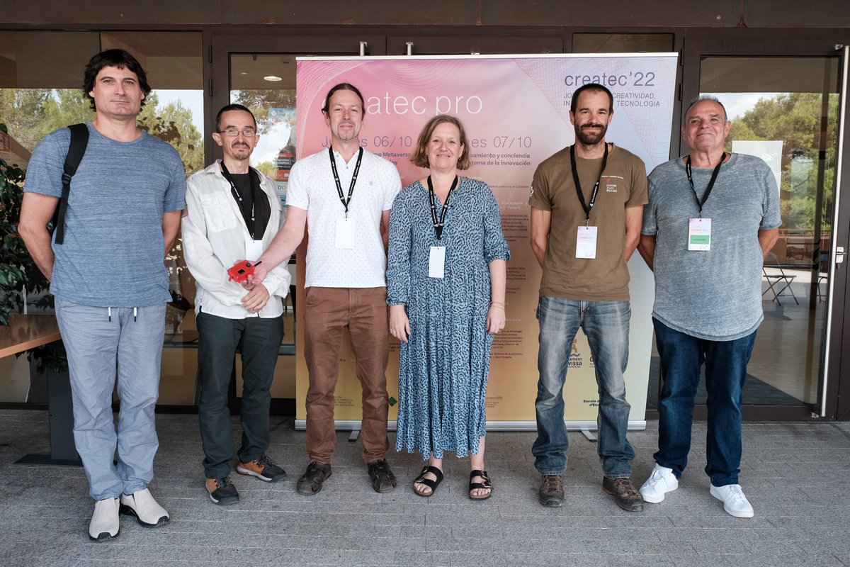 Districte07800's tweet photo. 🦎El Hackathon Createc '22 aconsegueix el disseny de 7 prototips de solucions intel·ligents per a millorar la captura de serps i salvar la sargantana pitiusa.
👏 Enhorabona a tots els participants d'aquesta primera marató tecnològica d'Eivissa.
#hackathoncreatec22
#escoladart https://t.co/ab60XJLWpT