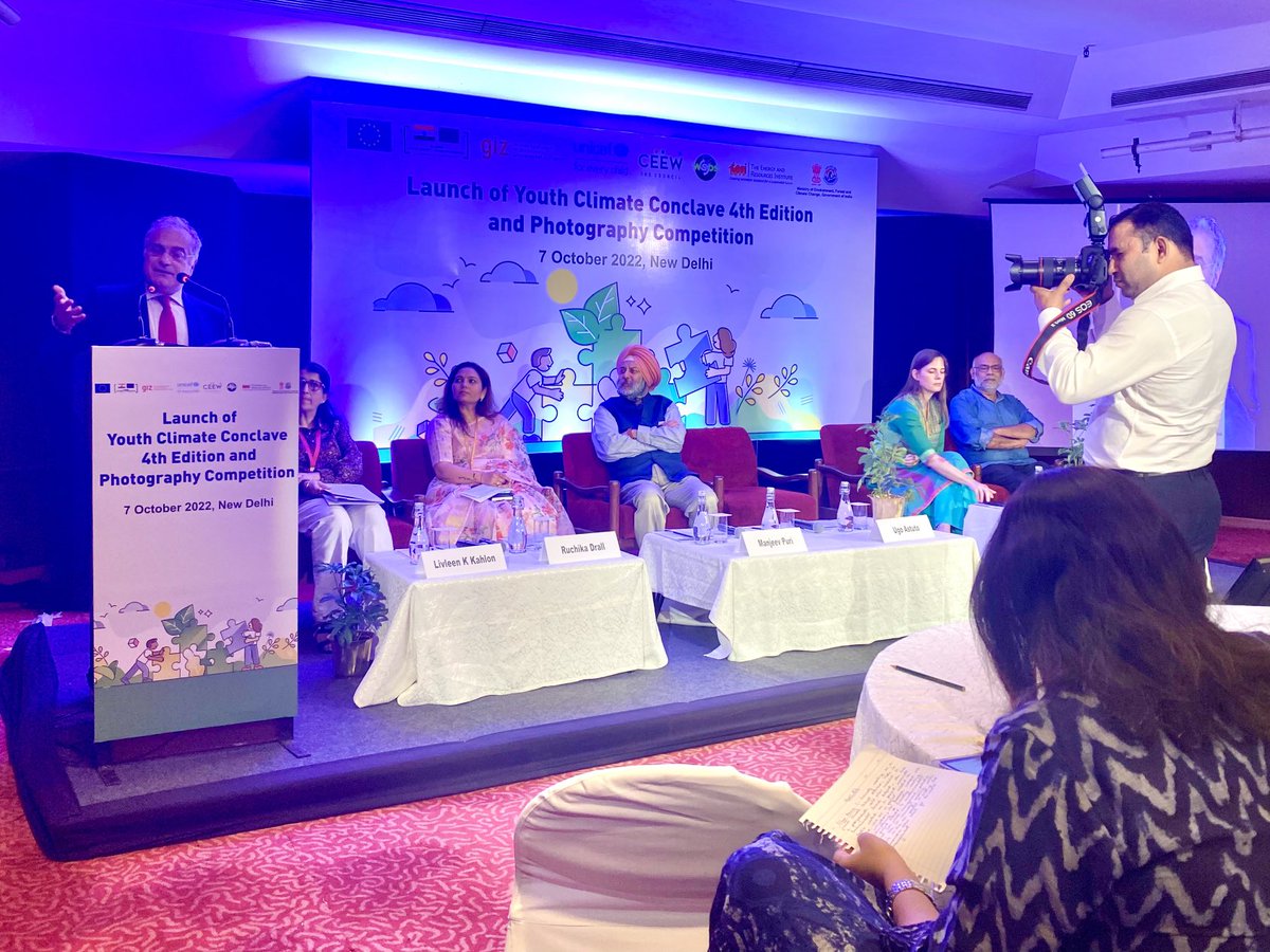 koekkoek_e's tweet photo. Today’s kick-off event of the 4th #youthclimateconclave with ⁦@moefcc⁩ ⁦@teriin⁩ ⁦@giz_india⁩ ⁦@CEEWIndia⁩ ⁦@UNICEFIndia⁩ ⁦@EU_in_India⁩ &amp;amazing, passionate, eloquent &amp; inspiring youth https://t.co/ZkOBrdXl0c #climadiplo weeks #thinkactsave https://t.co/WdgpGA3lNg