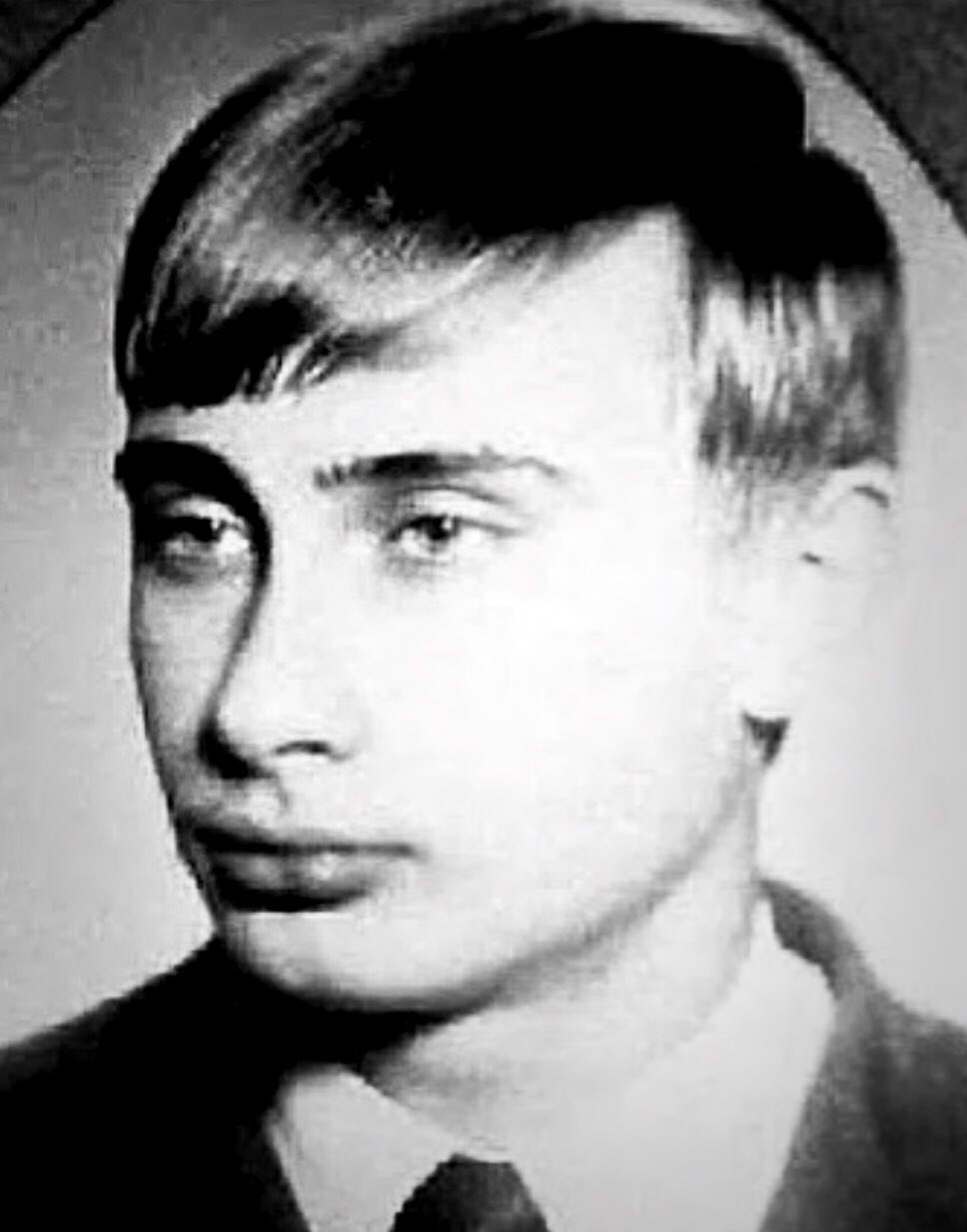 Владимир Путин в молодости 20 лет