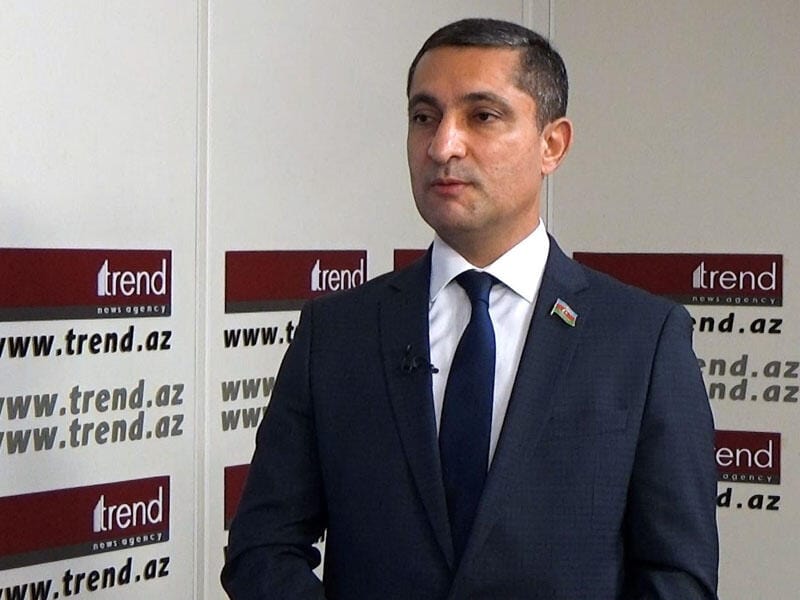 SoltanMammadov's tweet photo. "Azərbaycanın danışıqlarla bağlı irəli sürdüyü prinsiplər beynəlxalq hüquqa istinad edir. Eyni zamanda, ölkəmizin yürütdüyü siyasət regionda sülh, təhlükəsizlik və əməkdaşlıq mühitinin formalaşdırılmasını nəzərdə tutur".
#Azərbaycan #CənubiQafqaz #praqa
https://t.co/fKh0CW2wxP https://t.co/m7MKfnIXI2
