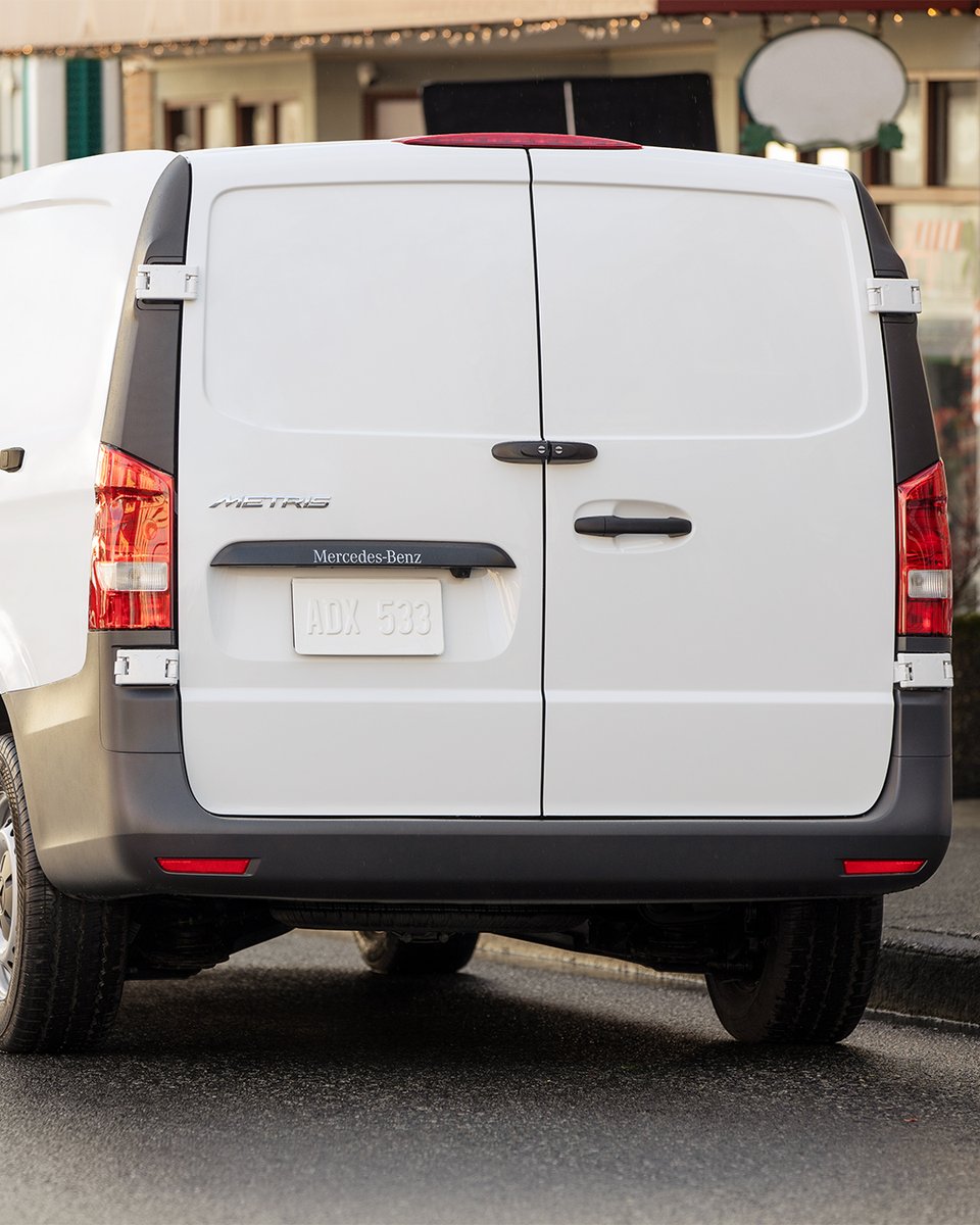 MBvansUSA's tweet photo. When you experience the smooth performance of a Mercedes-Benz Metris, you're also driving down your van's Total Cost of Operation.
#mercedesbenz #mercedesbenzvans #mercedes #benz #mbvans #mercedesbenzvansusa #vanlife #RVPartner https://t.co/kK9VRHrI90
