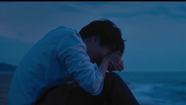 Bazı şeyleri yalnızca sana anlatabilirim. Kendime anlatamadıklarımı bile. Kendimi sadece beni anlayacak olana anlatabilirim. Nolur beni itme.