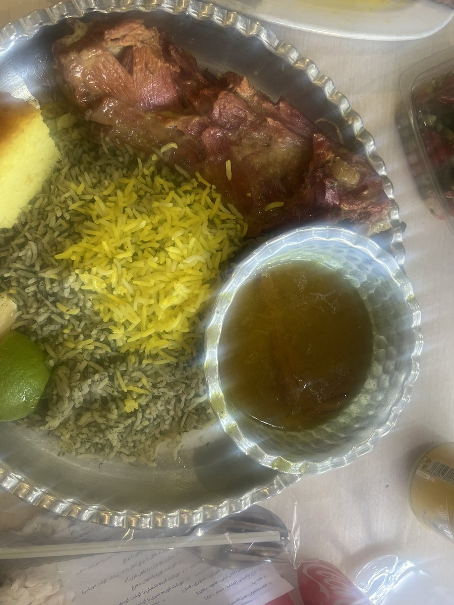 anamzehra86's tweet photo. Muslim Kebab House in Grand Bazar, Tehran is a traditional kebab house famous for it’s delicious taste. Has always long waiting queues, except for Fridays

#ChroniclesOfIran https://t.co/8NIxoYleEZ