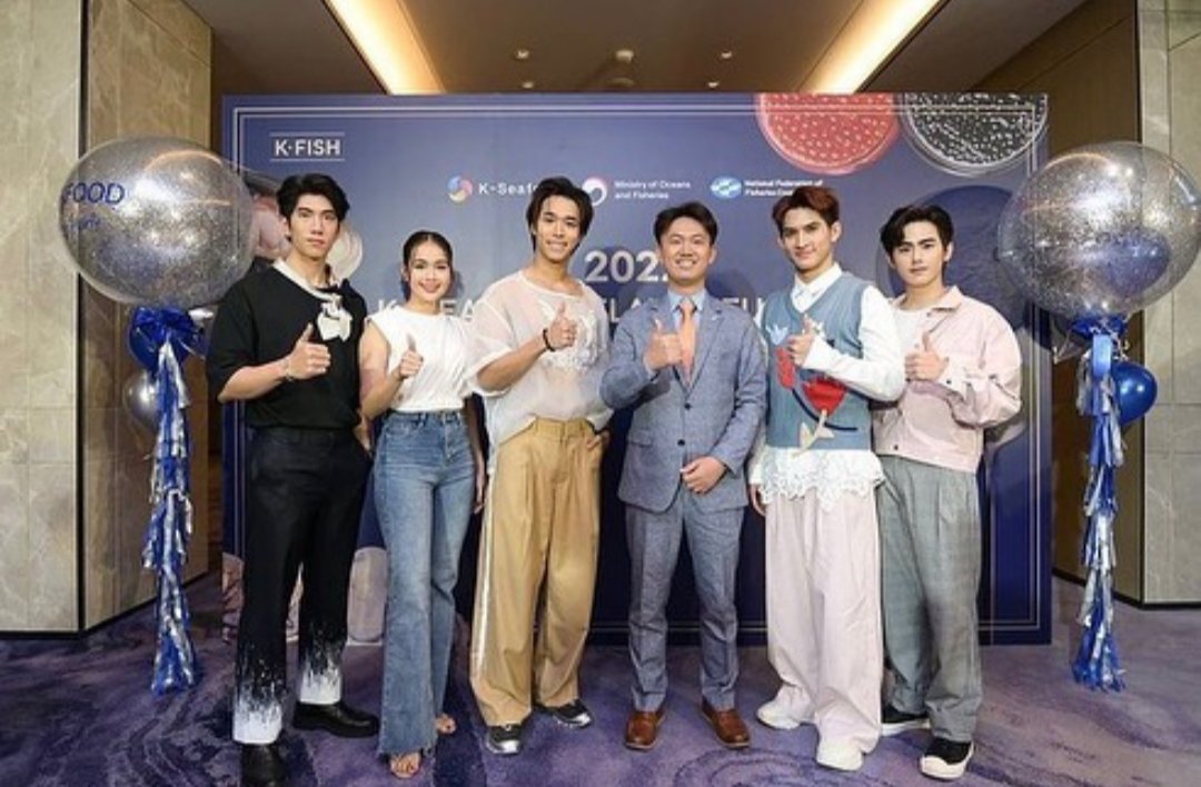 earthetofficial's tweet photo. [ IG Update ]
@EarthET4
🔗 : https://t.co/Plf6FuK6s1

ของอร่อย ต้องเริ่มต้นด้วยวัตถุดิบที่สดใหม่ 🦐🌊

#kfish #2022kseafood_flavorfulnight
#earthet 
#earthet_officialfc https://t.co/9NBcsHLi2L