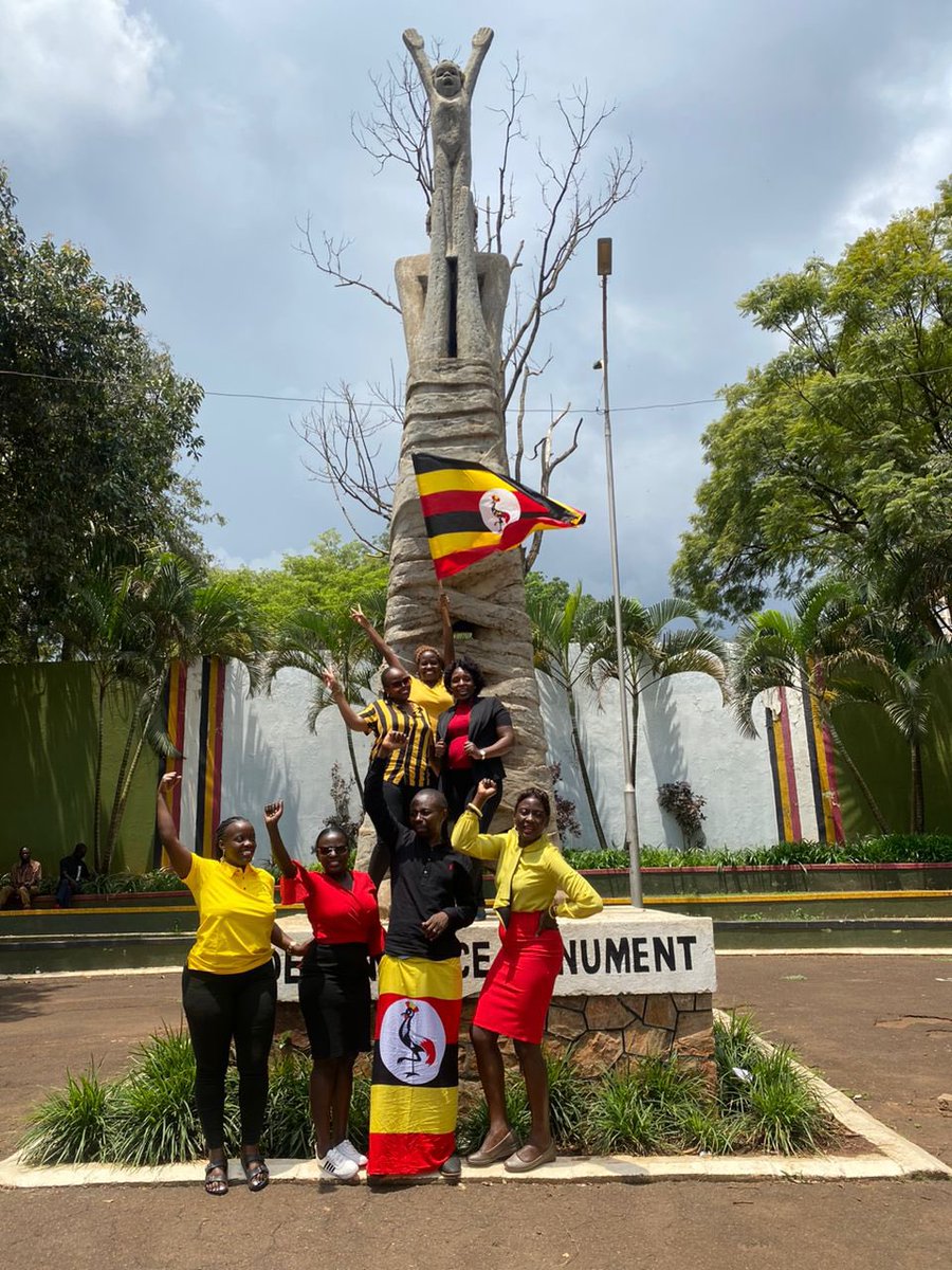iamWayInDa's tweet photo. The Proximity team at @BankOfAfrica_Ug is ready to celebrate the 60 years of Uganda’s independence. 

The team at Bank of Africa main branch is a super one. Those guys have customer care. They make you feel like a don in this Kampala even when the bank account is struggling😂 https://t.co/PO7RUGXpZ1