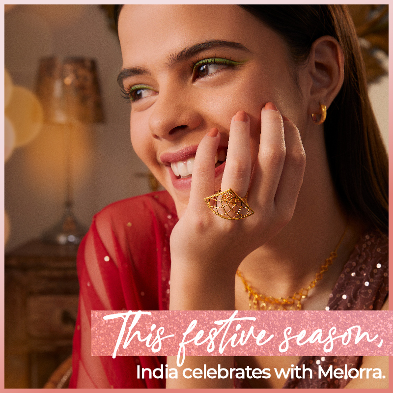 Melorra_com's tweet photo. As you prepare to bring in the festivities in your own way, we’re preparing to brighten your celebrations with our finest gold jewellery.
Shop Now: https://t.co/ZTNDF1gSuO
#Melorra #HarGharMelorra #WearTheNow #Festive #FestiveStyling #Festivevibes #EverydayfineJewellery https://t.co/9lAxLkyRVu