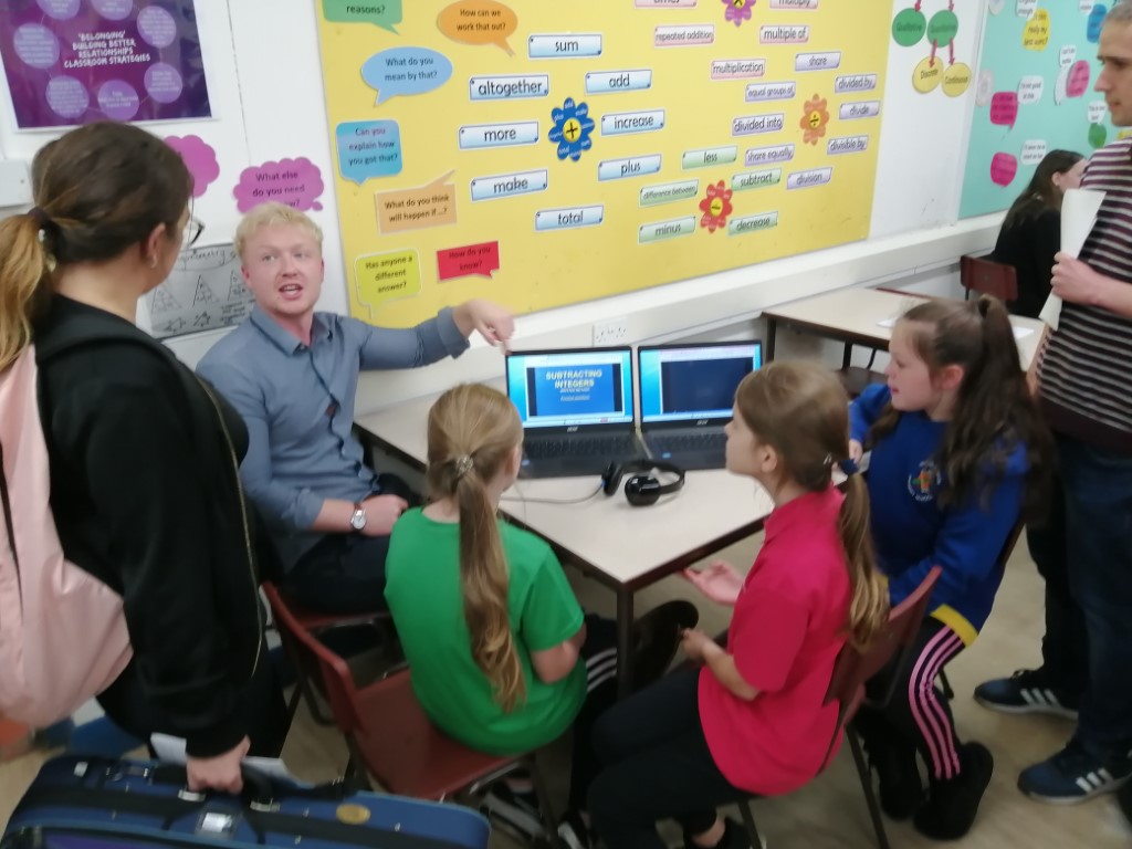 Lewis Girls' School tweet media