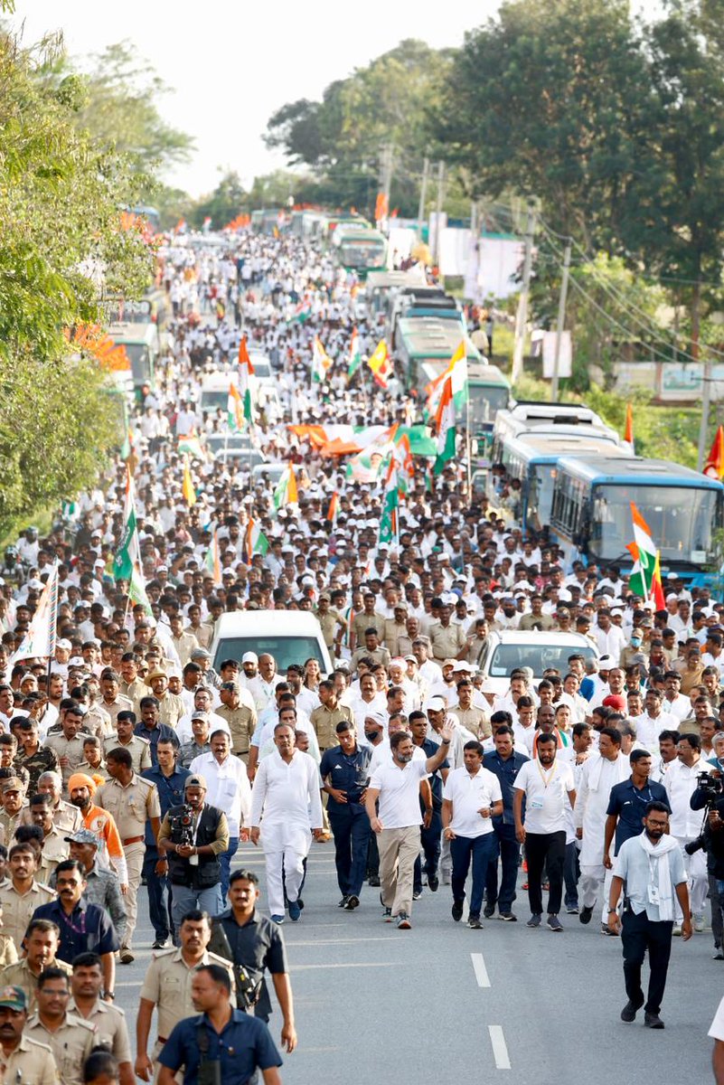 nsui's tweet photo. These visuals speak of India's commitment towards building a better tomorrow.

#BharatJodoYatra https://t.co/UbRt9ZHoLK