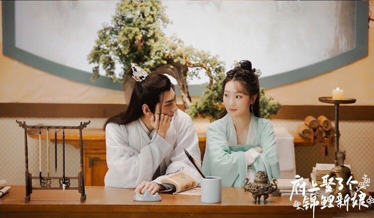bir_nettyzen's tweet photo. Şu uyumu 5-10 dakikalık bölümlü dizi ve saçma bir senaryo için harcamışsınız ya bir şey demiyorum 😒
#TheBlessedBride #SunYiNing #CavanWen #WenYuan https://t.co/S7QRMhAW4j