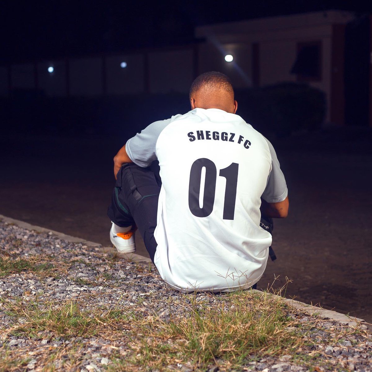 sheggzolu's tweet photo. Sneak peak alert!!! 🚨🚨

Apologies for the delay. We are working on a fraction of the proceeds to be dontated to breast cancer charities across Nigeria and a few things are still in the works.

SheggzFC sit tight 🤍 https://t.co/yHknQRDtov