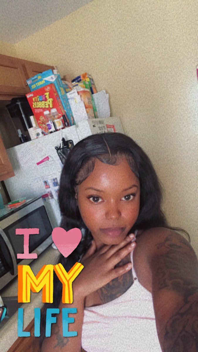 LiShardae's tweet photo. Kickin it! #LLMAMA π #LLGMA π https://t.co/i4qz8oO2BM