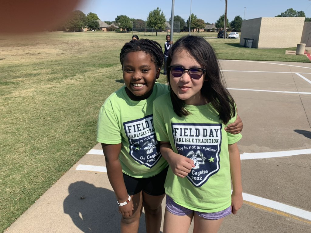 CarlisleCoyotes's tweet photo. More 5th grade twinning!! https://t.co/e0O4wuwe5c