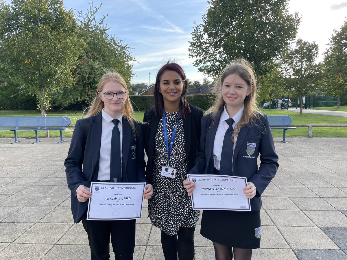 PATCarletonHigh's tweet photo. Congratulations to these fantastic students who received a Headteacher Certificate in recognition of demonstrating support and respect in our local community ๐๐
#headteachercertificates #respect #StudentValues https://t.co/lfr6FQkzbi
