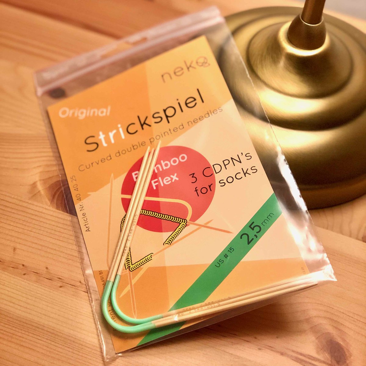 Woolpedia's tweet photo. Neue #Neko #Strickspiel Größen eingetroffen. Wir haben das Sortiment um die XL Variante für Mützen, Loops und Ärmel erweitert, sowie Zopfnadeln.

https://t.co/L997uEc3ZA

#Woolpedia #Nekoknit #Nadelspielalternative #stricken #Sockenstricken #Mützenstricken #Loopstricken #Ärmel https://t.co/tpU3RTK4km