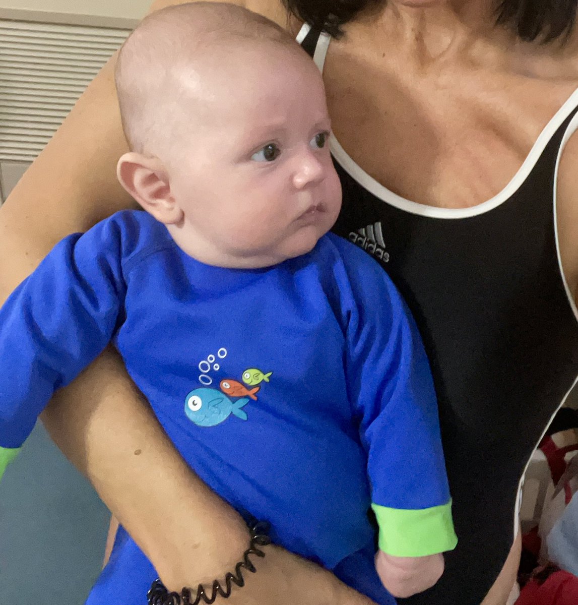 tash_compton's tweet photo. Our 1st swim session was fab 🏊🏼‍♂️. A lovely structured &amp; fun group session in a nice pool with lovely instructors. He’s now very tired 🎉. We’re both looking forward to daddy coming home tonight after his 5 ish hour journey @The_RE_LE #babyswimming #14weeksold #aquakidz #physgoals https://t.co/ws1M0jz20M