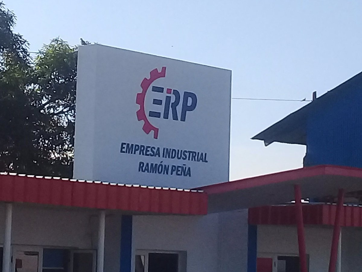 Comienza la reunión ordinaria en el comité de base Ramón Peña en el municipio Guanabacoa.# VAMOS con TODO.